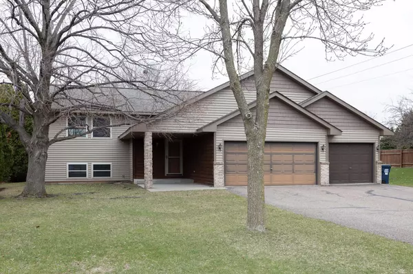 17041 Firestone PATH, Lakeville, MN 55024