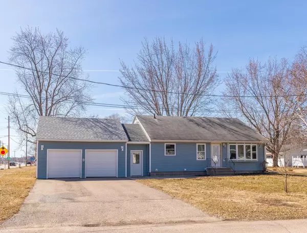 221 3rd ST SW, Richmond, MN 56368