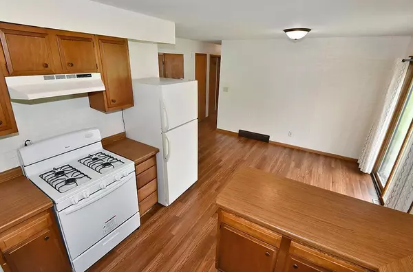 New Richland, MN 56072,421 3rd ST NW