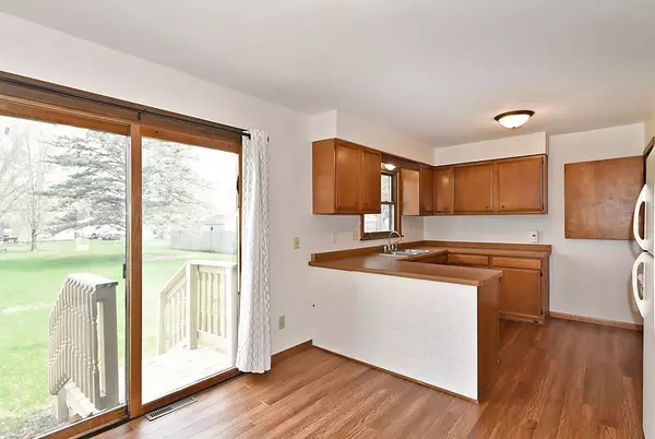 New Richland, MN 56072,421 3rd ST NW