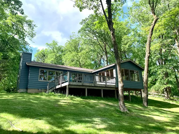 461 Bald Eagle RD NW, Hackensack, MN 56452