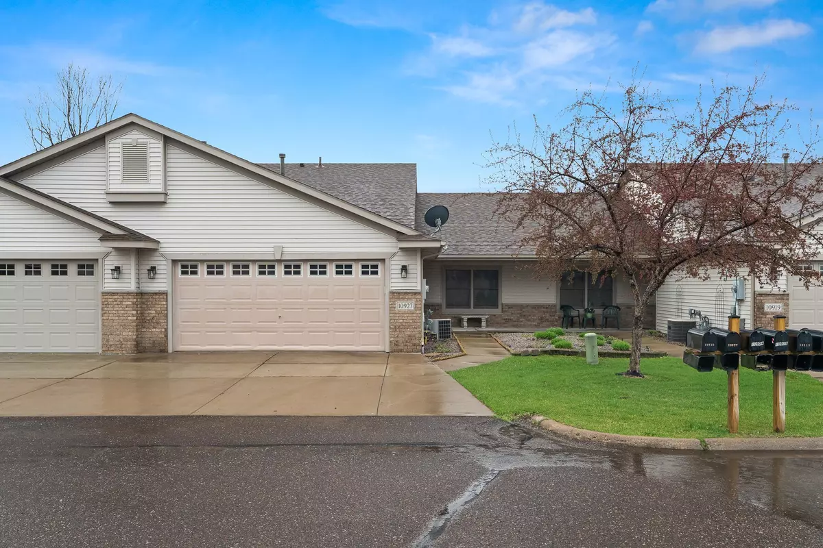 Chisago City, MN 55013,10927 Kirby BLVD