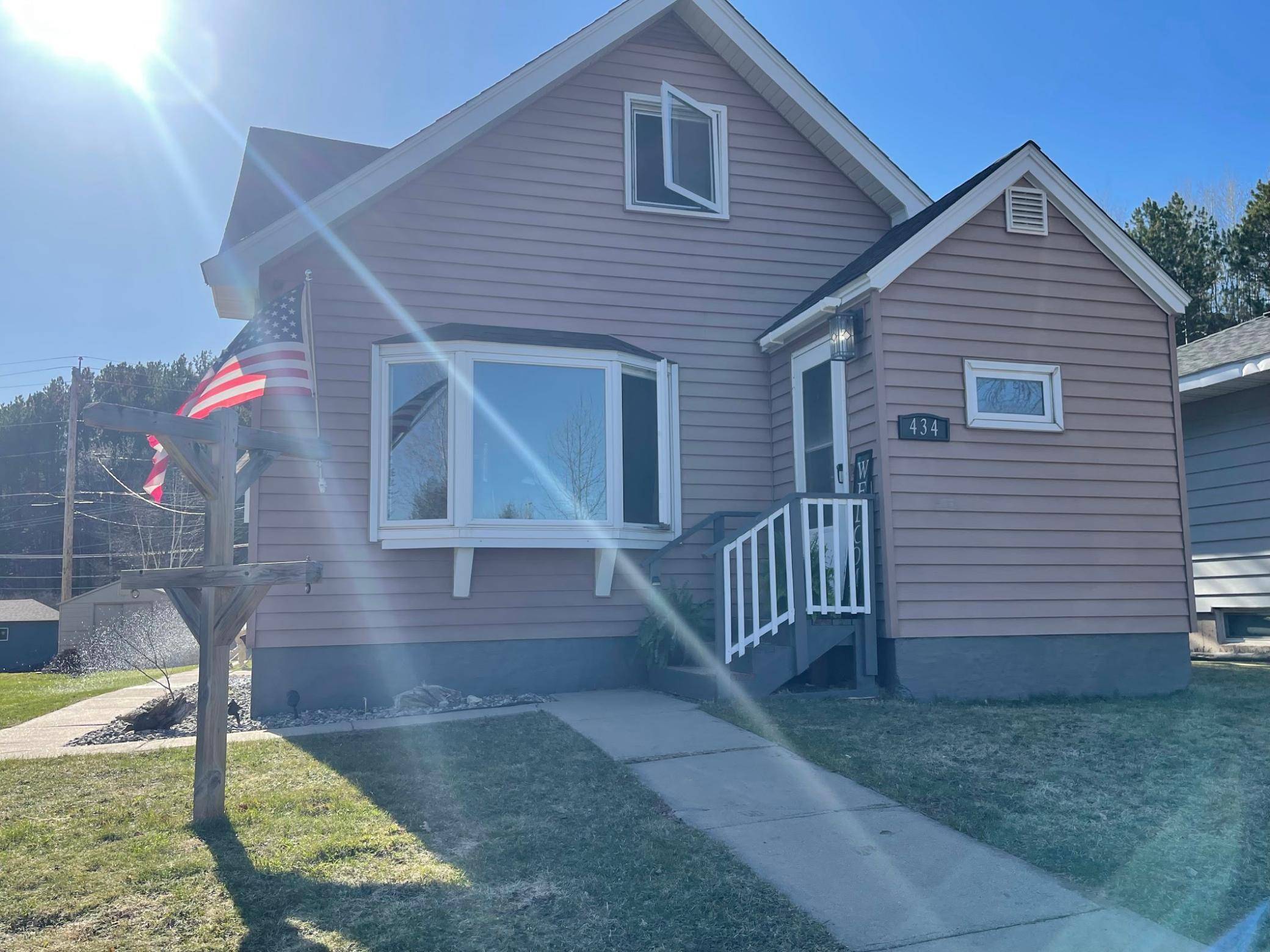 434 4th AVE N,  Biwabik,  MN 55708