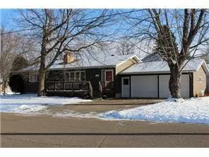 Aitkin, MN 56431,220 5th AVE NW