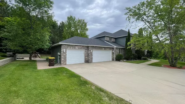 Prior Lake, MN 55372,21020 Addison DR