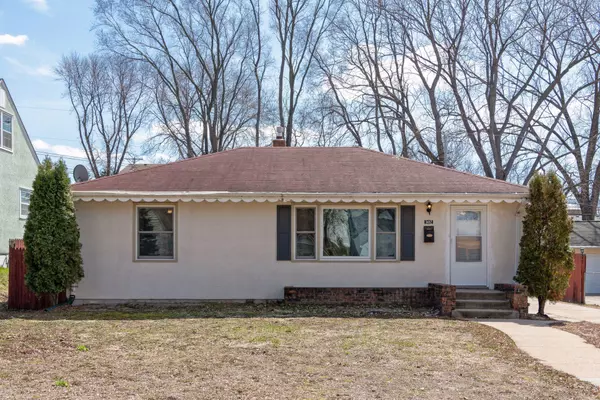 1482 Margaret ST,  Saint Paul,  MN 55106
