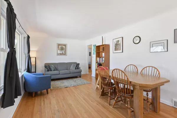 Saint Paul, MN 55106,1482 Margaret ST