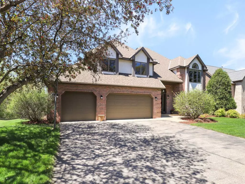 Eden Prairie, MN 55346,6500 Promontory DR