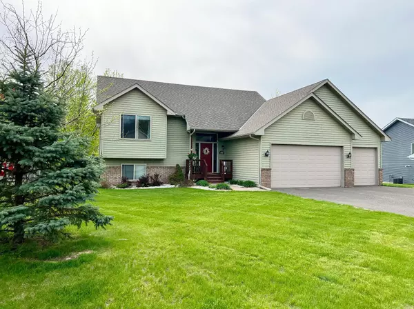 Saint Croix Falls, WI 54024,421 Woodale AVE