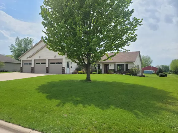 1625 Seath DR,  Albert Lea,  MN 56007