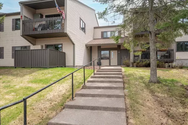 10 Village DR #110, Proctor, MN 55810