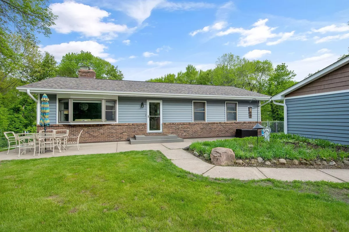 Chisago City, MN 55013,9575 Jennifer CT