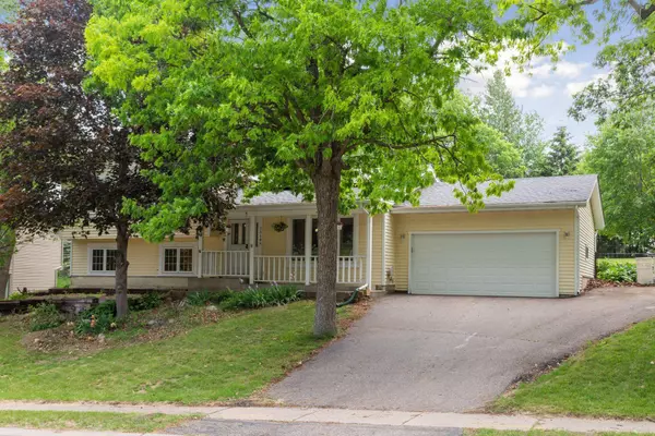 Apple Valley, MN 55124,13184 Flagstaff AVE