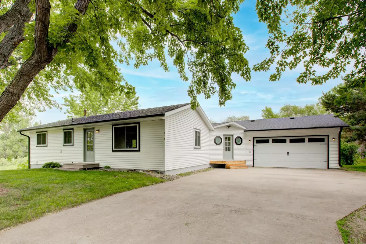 Monticello, MN 55362,135 Hedman LN