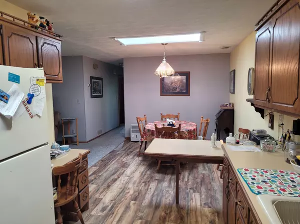 North Branch, MN 55056,8701 Highway 95 NE