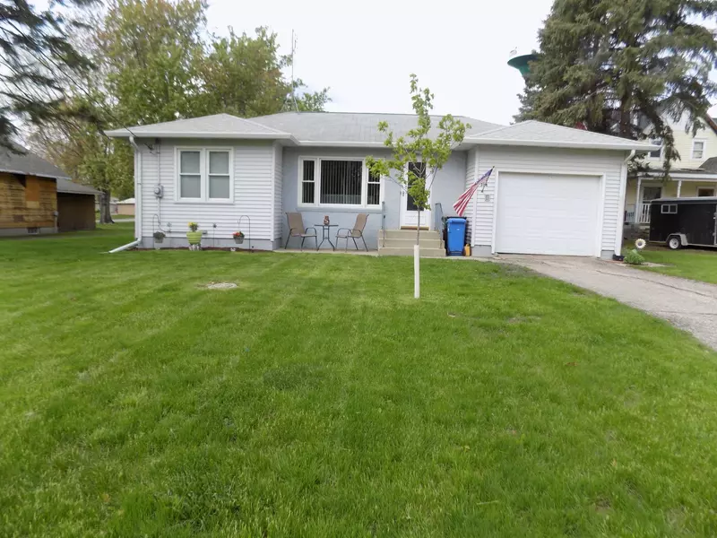 304 Carolina AVE, Hoffman, MN 56339