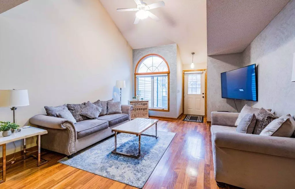 Spring Lake Park, MN 55432,8170 Middletown RD