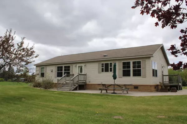 27459 Gravesen RD, Webster, WI 54893