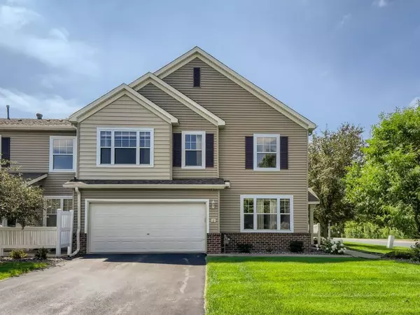 5030 Holly LN N #1008, Plymouth, MN 55446