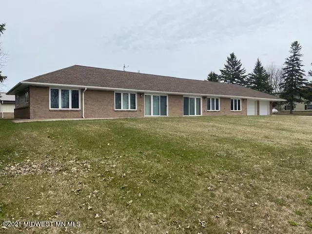 Detroit Lakes, MN 56501,256 Long Lake LN