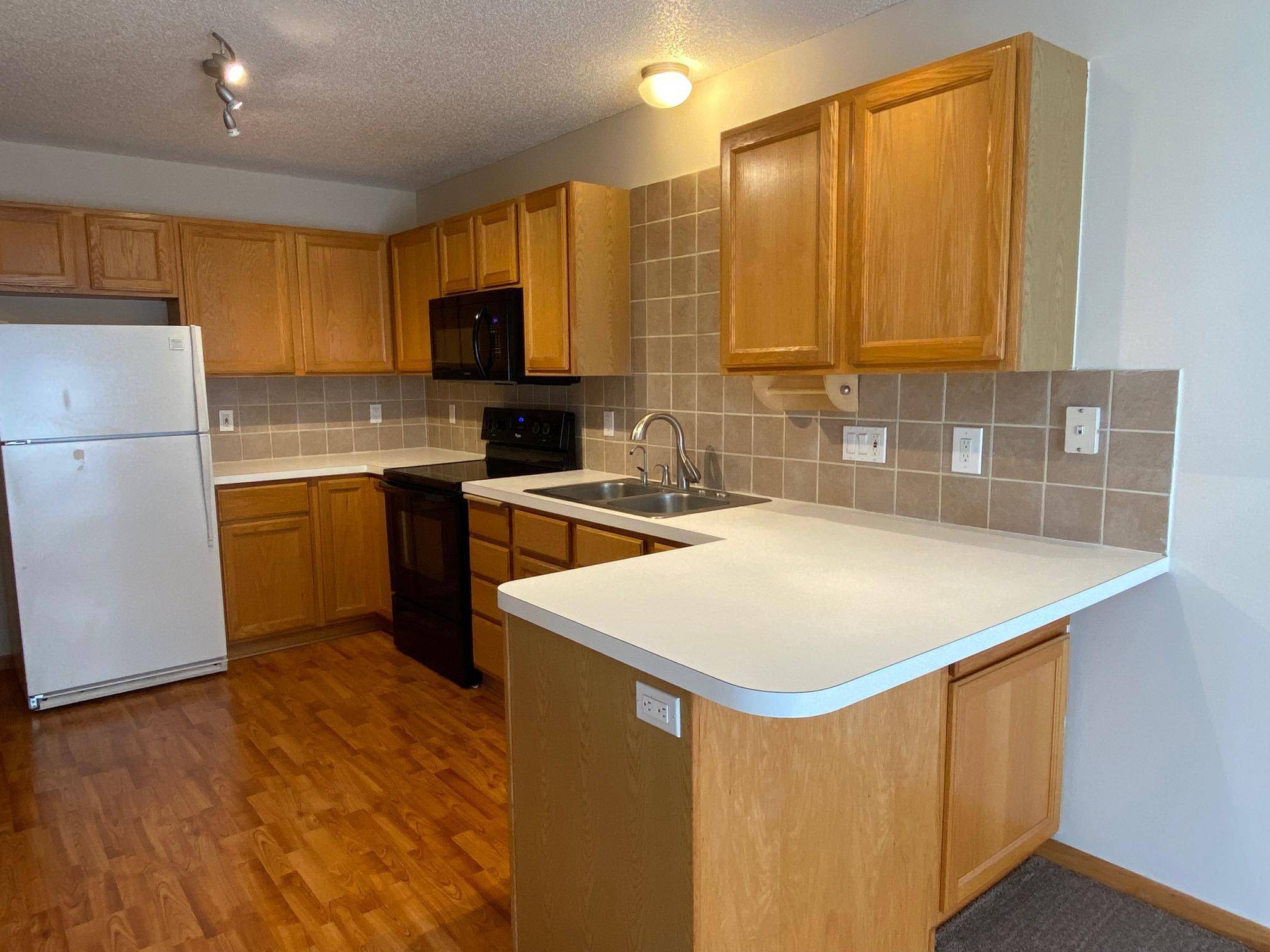 Chanhassen, MN 55317,526 Mission Hills WAY W