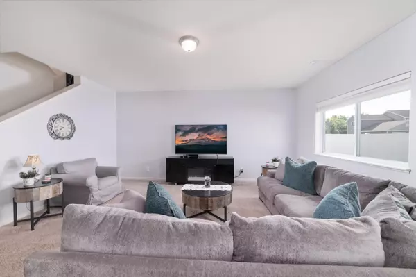 Montrose, MN 55363,1118 Foede CIR