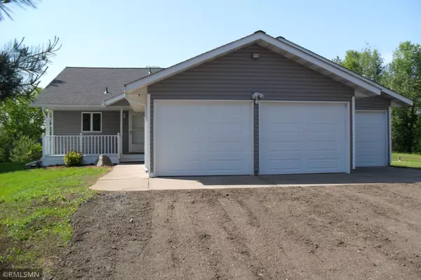 54278 Forest Blvd, Rush City, MN 55069