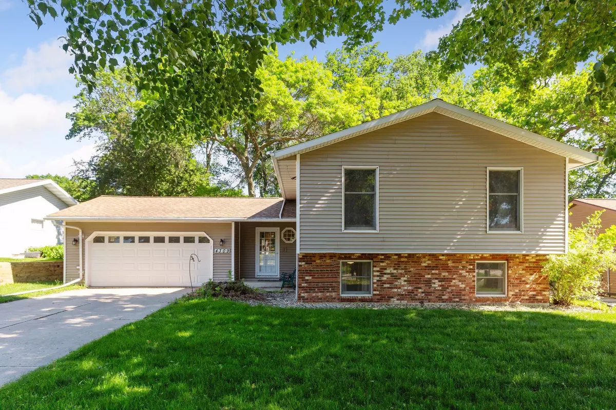 Rochester, MN 55901,4309 1st ST NW