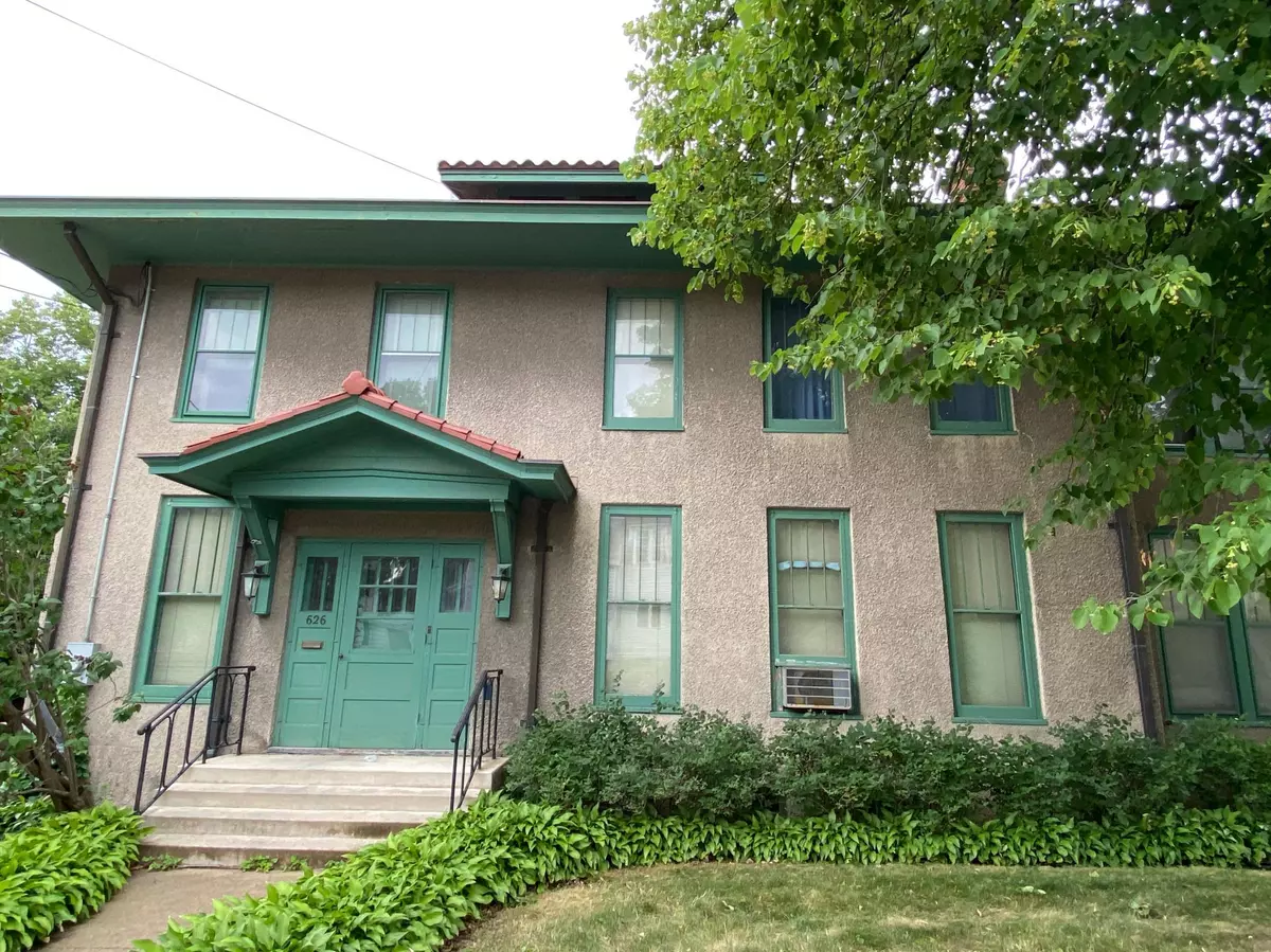 Albert Lea, MN 56007,626 E Park AVE