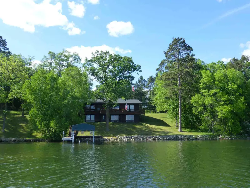 37342 W Stocking DR, Menahga, MN 56464