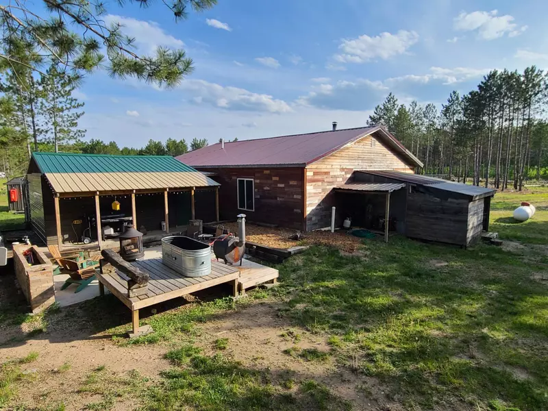 21011 380th ST, Menahga, MN 56464