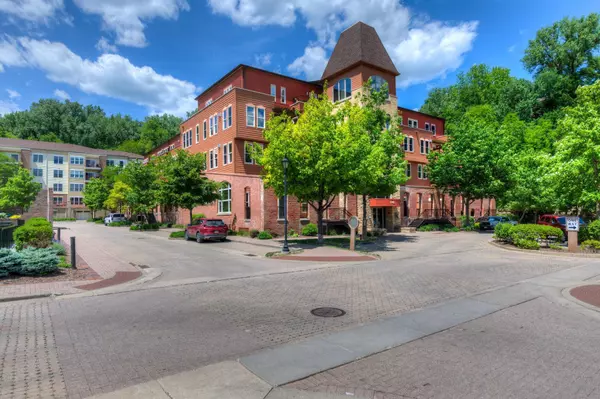 640 Main ST N #1, Stillwater, MN 55082