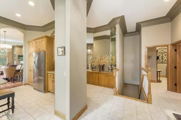 Lakeville, MN 55044,17015 Kings CT