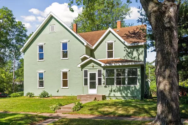 Hudson, WI 54016,1303 4th ST