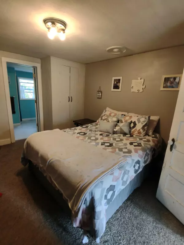 Elbow Lake, MN 56531,246 1st AVE NW