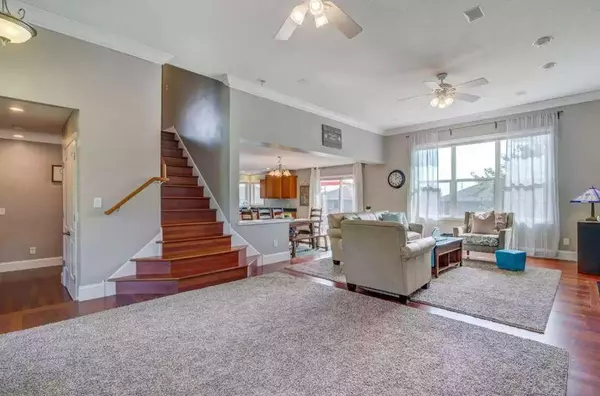 Lakeville, MN 55044,9410 Imbler TRL