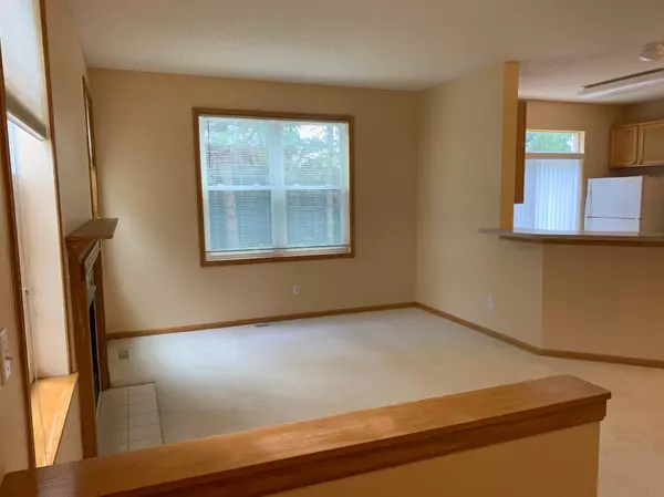 Plymouth, MN 55446,16917 39th AVE N