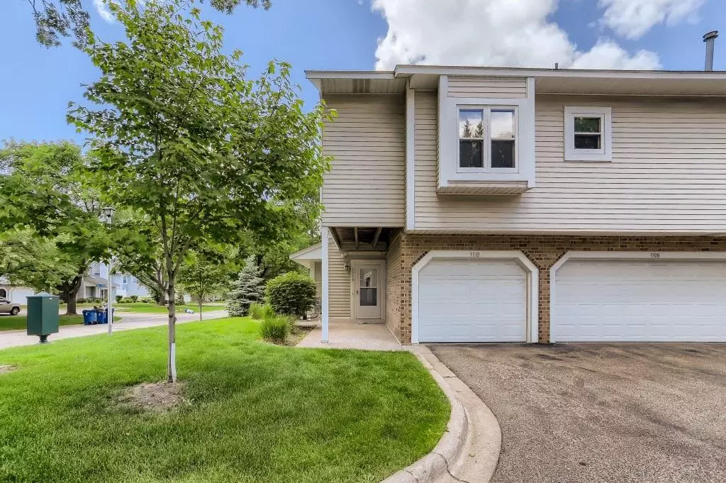 Bloomington, MN 55437,5310 Highpointe TER