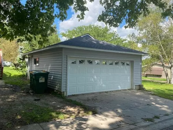 Lowry, MN 56349,304 Drury AVE