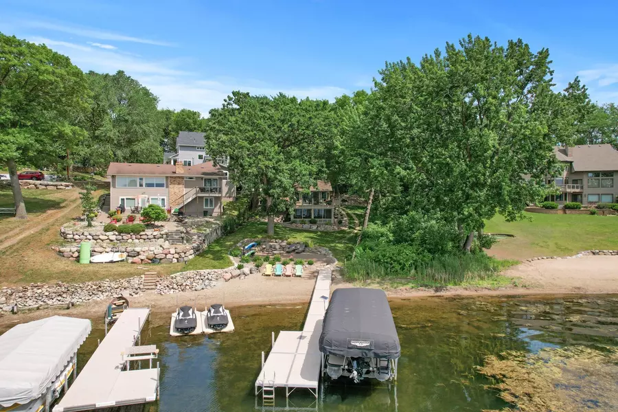 16654 Inguadona Beach CIR SW, Prior Lake, MN 55372