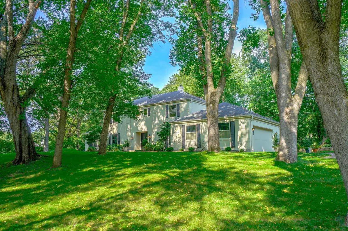 North Oaks, MN 55127,15 Spring Farm LN