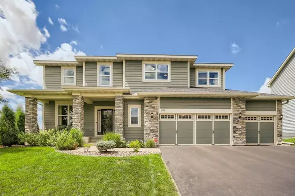 9252 Compass Pointe CIR, Woodbury, MN 55129