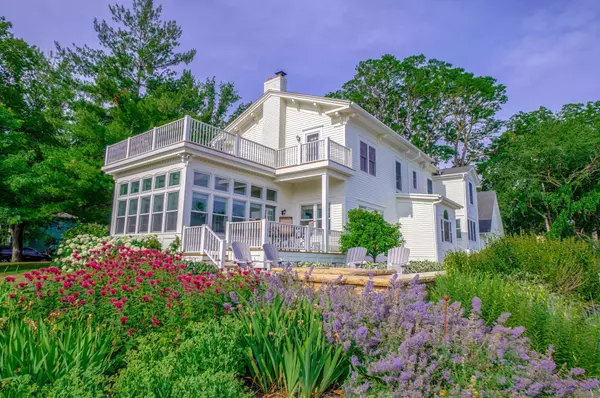 Stillwater, MN 55082,618 Burlington ST E