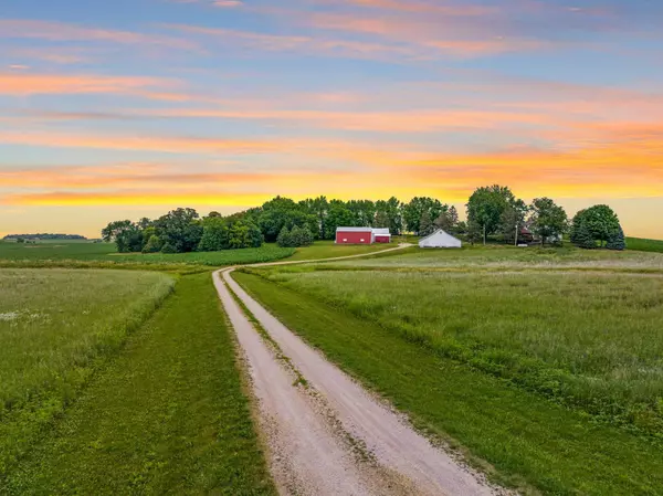 Montgomery, MN 56069,19420 360th ST