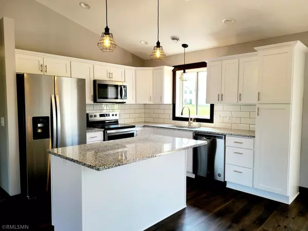 Green Isle, MN 55338,200 7th ST