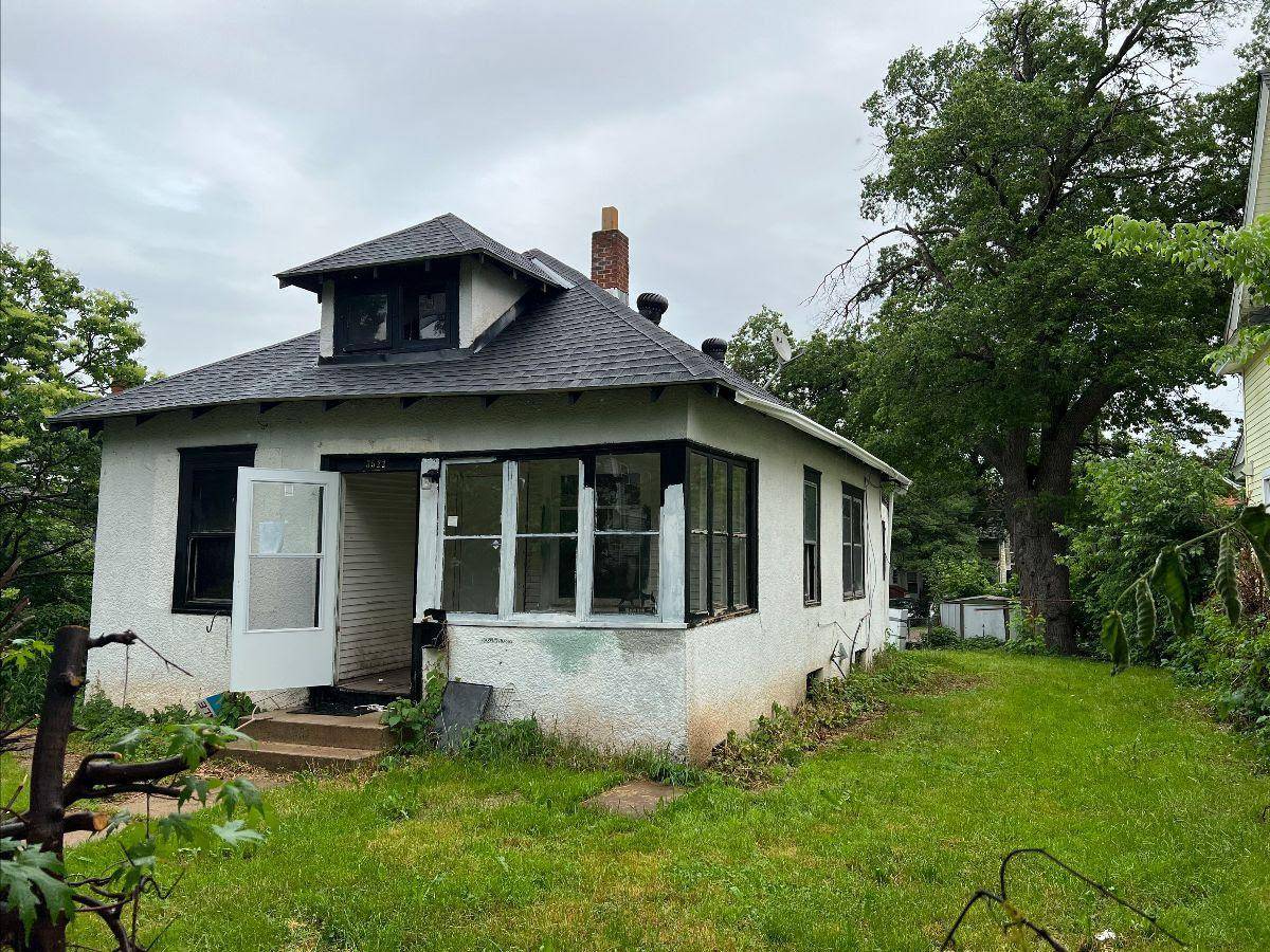 3522 Colfax AVE N, Minneapolis, MN 55412
