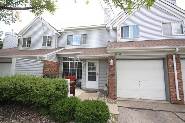 10904 Highland RD,  Bloomington,  MN 55438