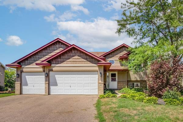 107 Charity CIR,  Montrose,  MN 55363