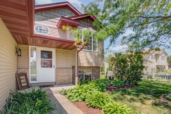 Montrose, MN 55363,107 Charity CIR