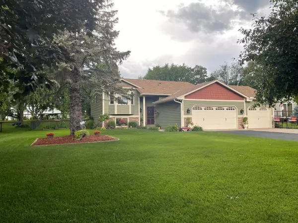 14358 Bluebird ST NW, Andover, MN 55304